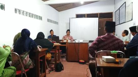 Rapat Koordinasi LPMD Dengan Pemerintah  Desa