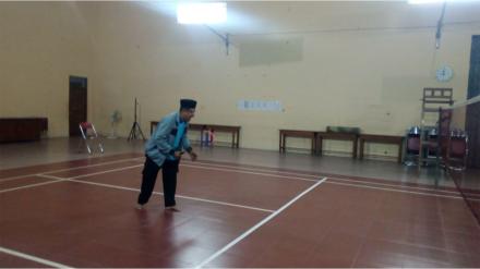 Lurah Argodadi Buka Turnamen Badminton Argodadi Cup III