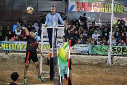 Sungapan Melangkah Ke babak 8 Besar Camat Cup I