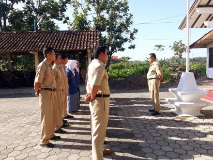 Pemdes Argodadi Gelar Apel Senin