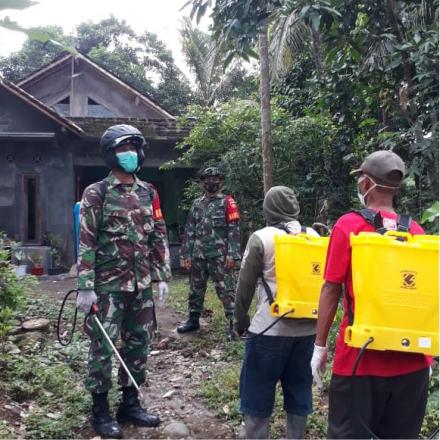 FPRB Argodadi Laksanakan Penyemprotan Disinfektan