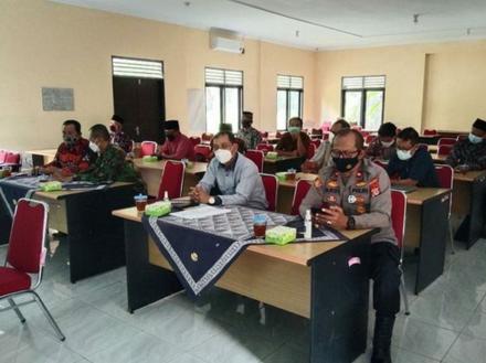 Lurah Argodadi Ikuti Zoom Meeting Bersama Bupati Terkait PPKM Darurat