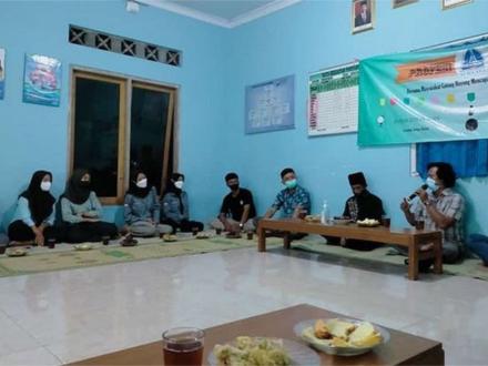 Mahasiswa Alma Ata Gelar Edukasi Posyandu Remaja