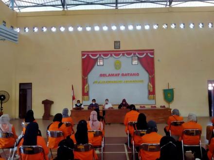 Lurah Argodadi Terima Mahasiswa KKN UAD