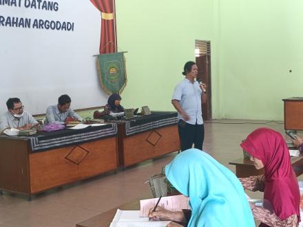 Petemuan UPGK Argodadi : Fokus Penyuluhan AKRABI Tensi