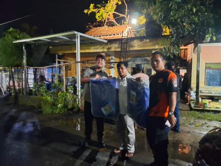 Hujan Deras dan Angin Kencang Menghantam Wilayah Argodadi