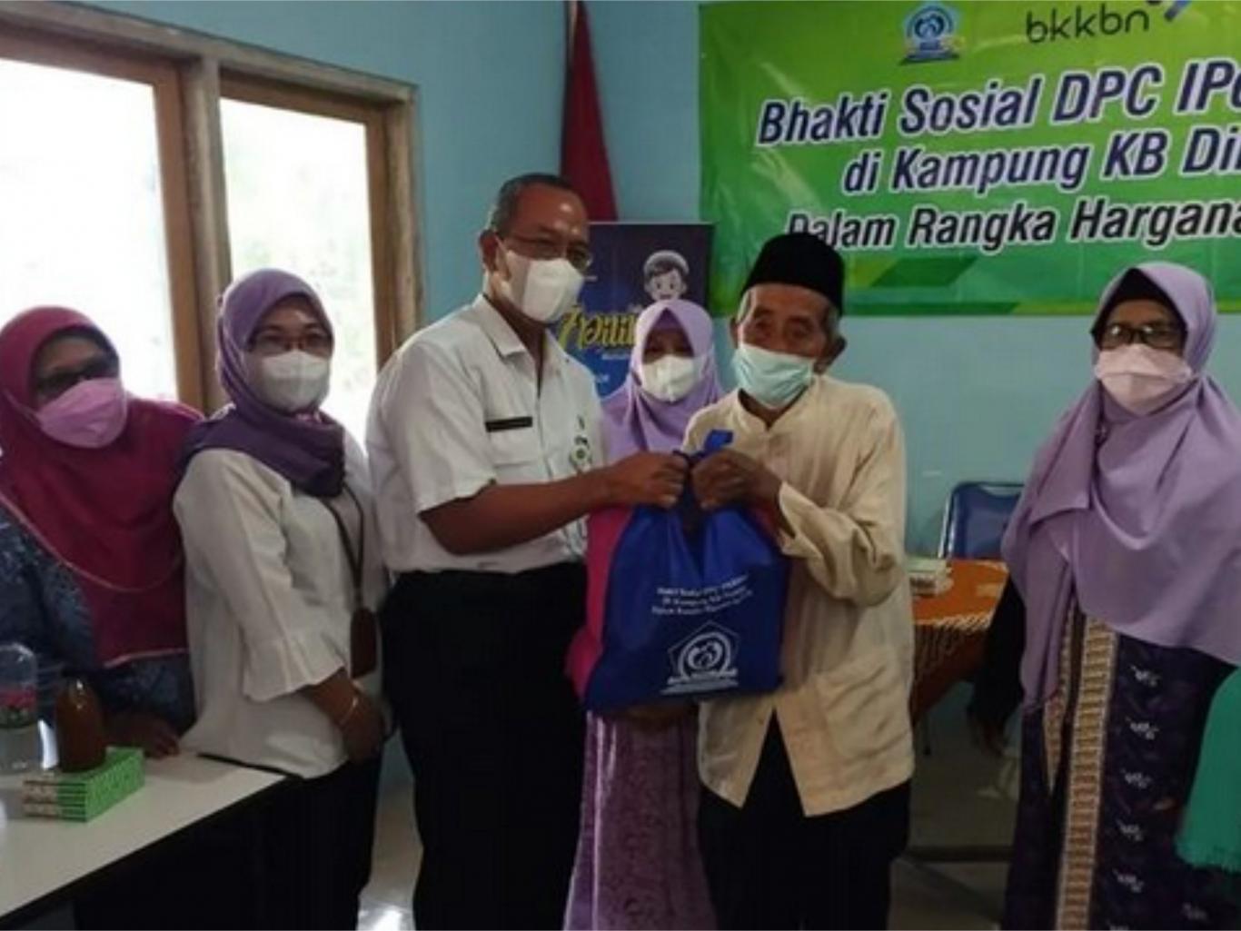 Peringati Harganas Ke-29 IPeKB Bantul Gelar Bakti Sosial - Website ...